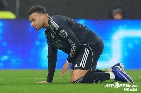 曝巴黎已解雇主帅加尔蒂!已经同意今夏卖掉内马尔